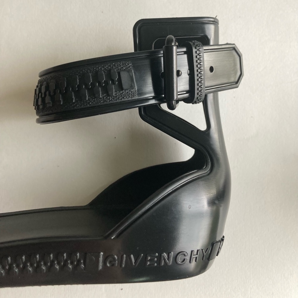 Givenchy Black Synthetic Ankle Strap Sandals size EUR 36, US 5.5 - Picture 10 of 16